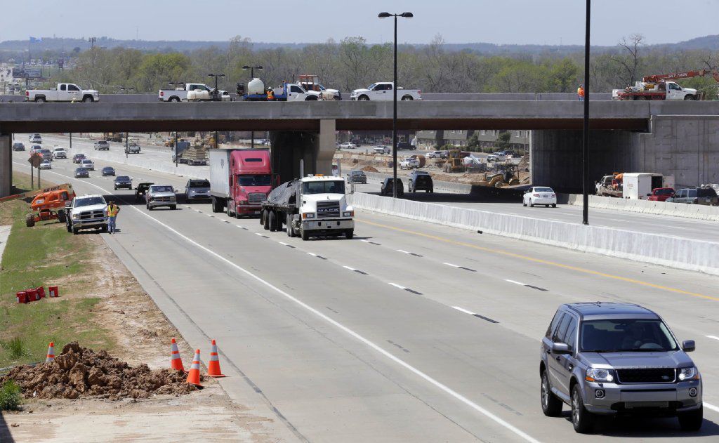 Myth: Hiding under a freeway overpass will protect me from a tornado